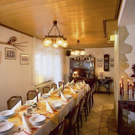 Familienhotel Zur Linde Panschwitz-Kuckau ภายนอก รูปภาพ