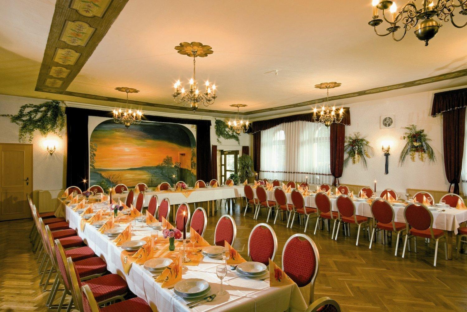 Familienhotel Zur Linde Panschwitz-Kuckau ภายนอก รูปภาพ