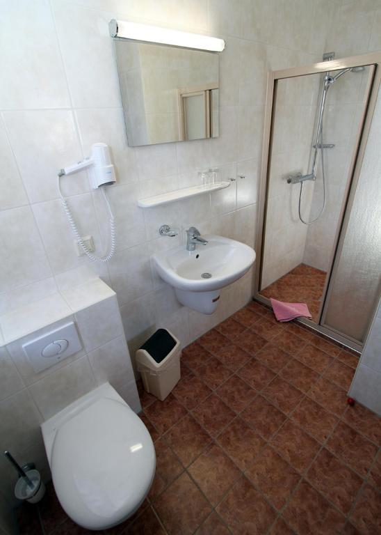 Familienhotel Zur Linde Panschwitz-Kuckau ห้อง รูปภาพ