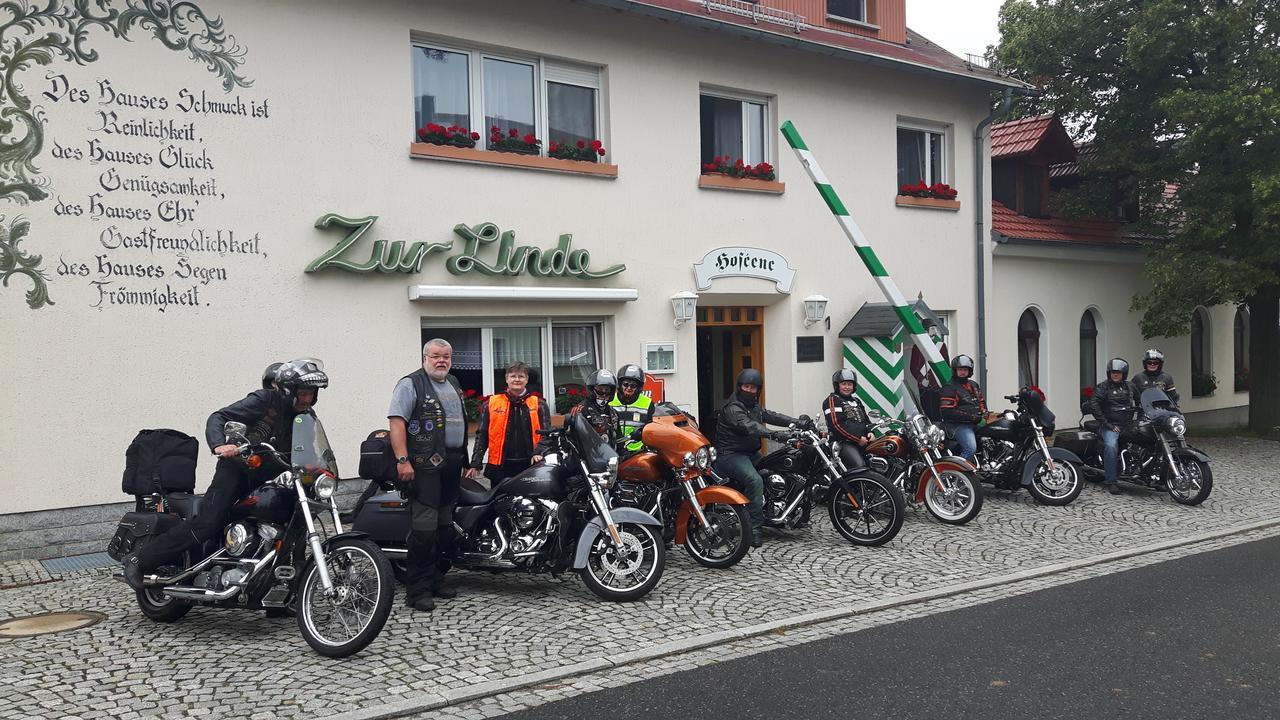 Familienhotel Zur Linde Panschwitz-Kuckau ภายนอก รูปภาพ